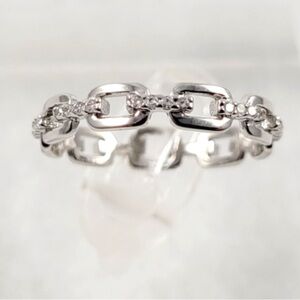 Elegant Silver Chain Link Bracelet